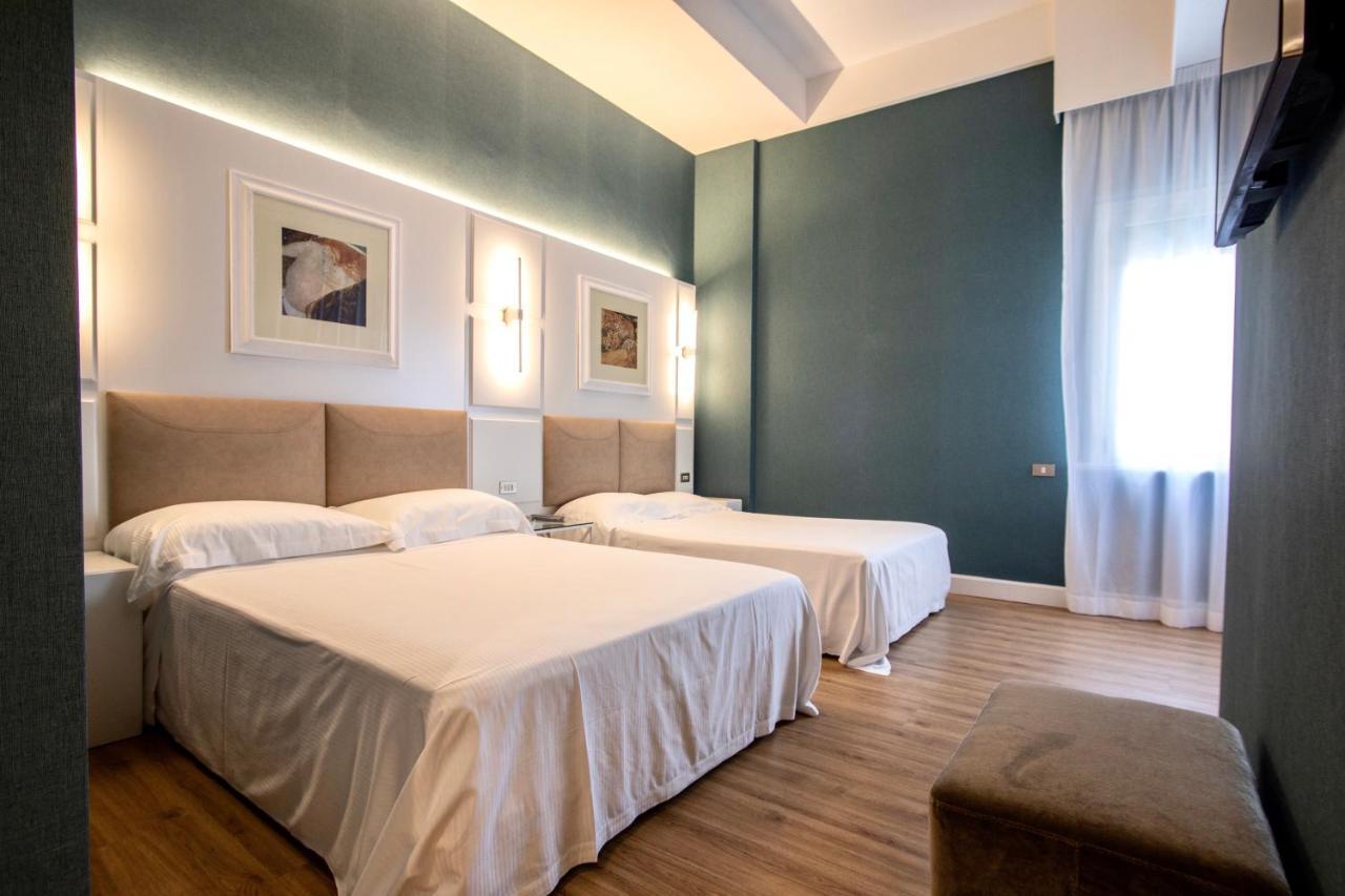 Villa Adriatica Ambienthotels Rimini Extérieur photo