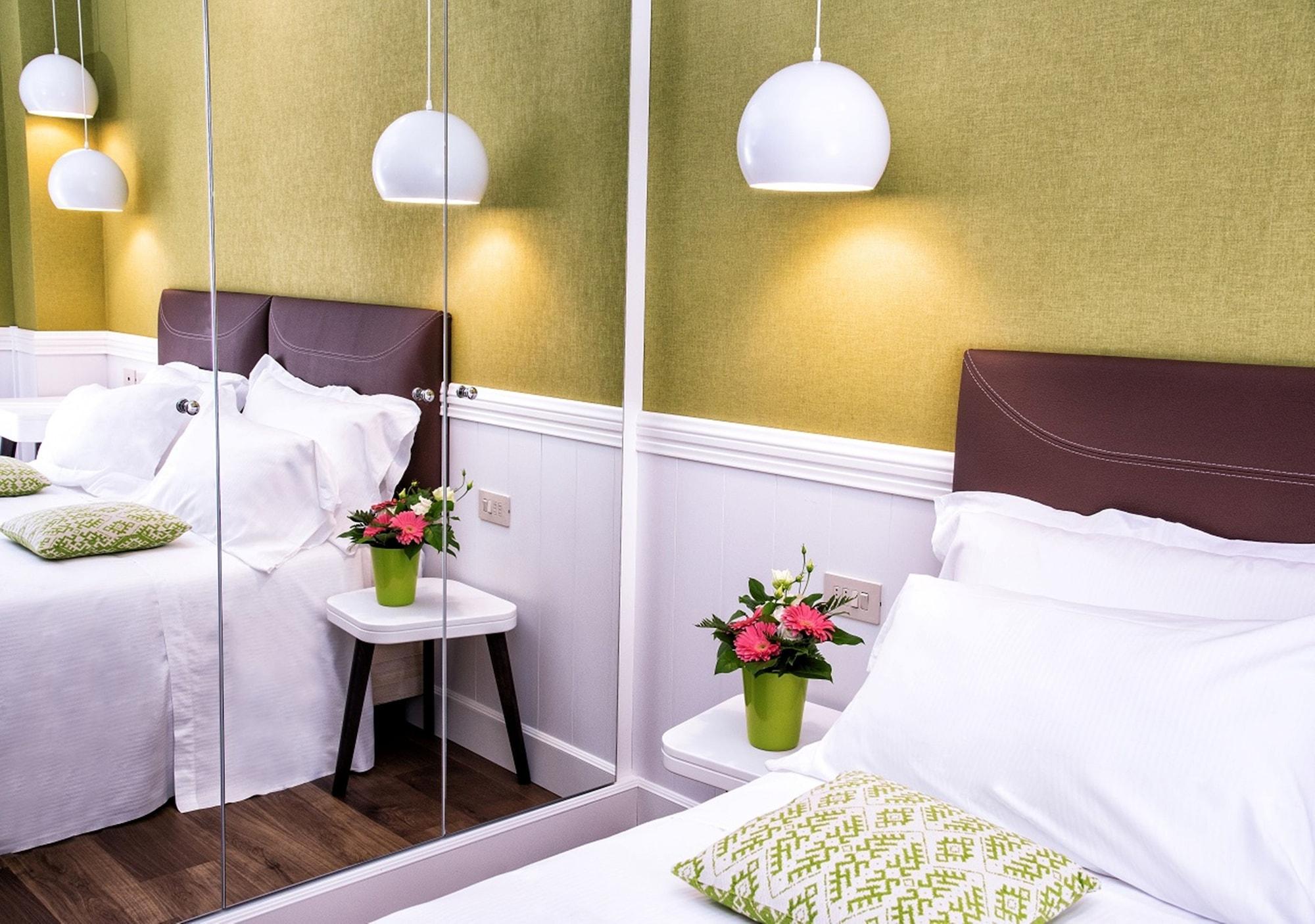 Villa Adriatica Ambienthotels Rimini Extérieur photo